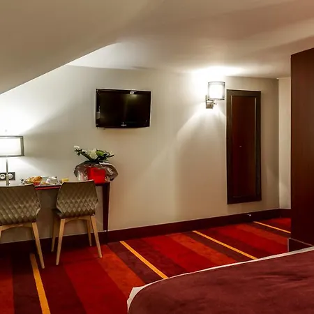 Le 호텔 샤토브리앙