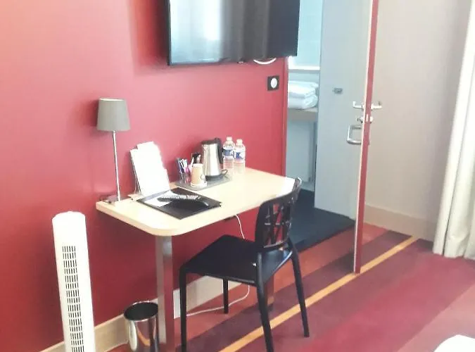 Le Hotel Châteaubriant