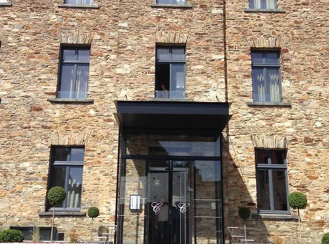 Le Hotel Châteaubriant